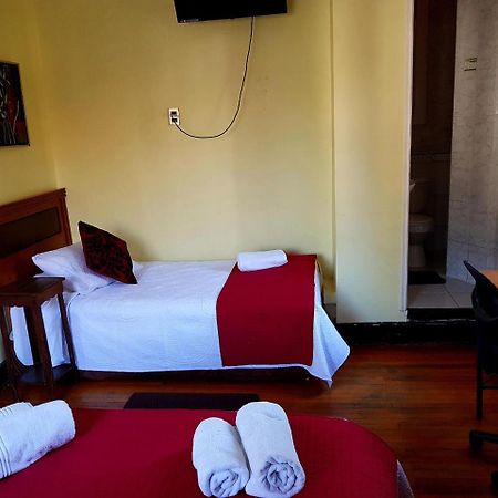 Hotel Almenas サンティアゴ エクステリア 写真